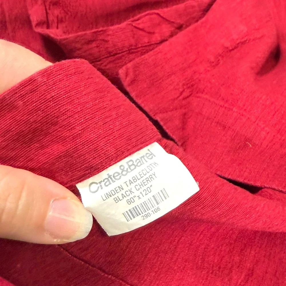 Crate & Barrel 60x120 Black Cherry Red Linden Tablecloth Textured Holiday
